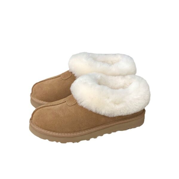 Mini cozy shoes