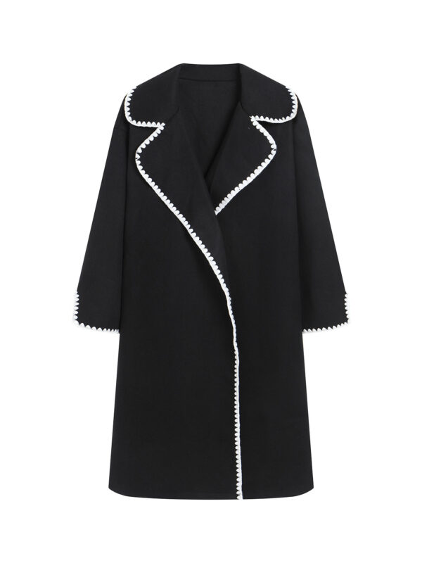 Elegant vintage style coat