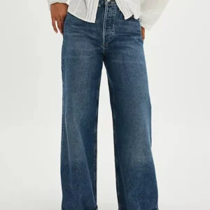 Cuffed Jeans